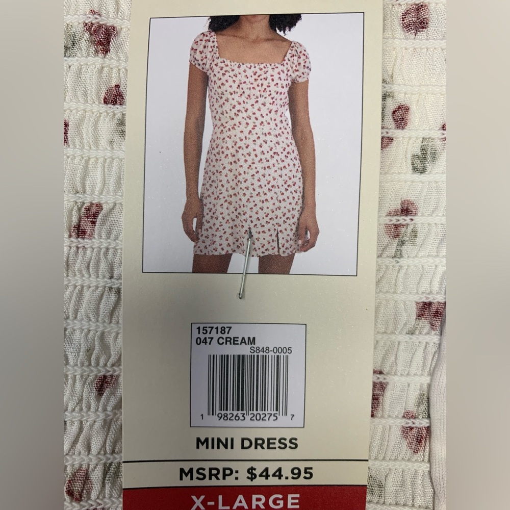 Aeropostale Women’s Dress Size XL - Picture 9 of 9